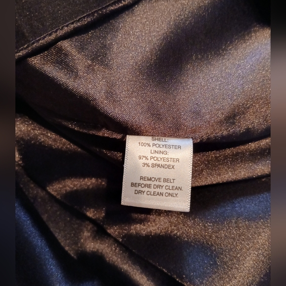 White House Black Market Ruffled Tiered dress ,size 6 - Picture 6 of 7